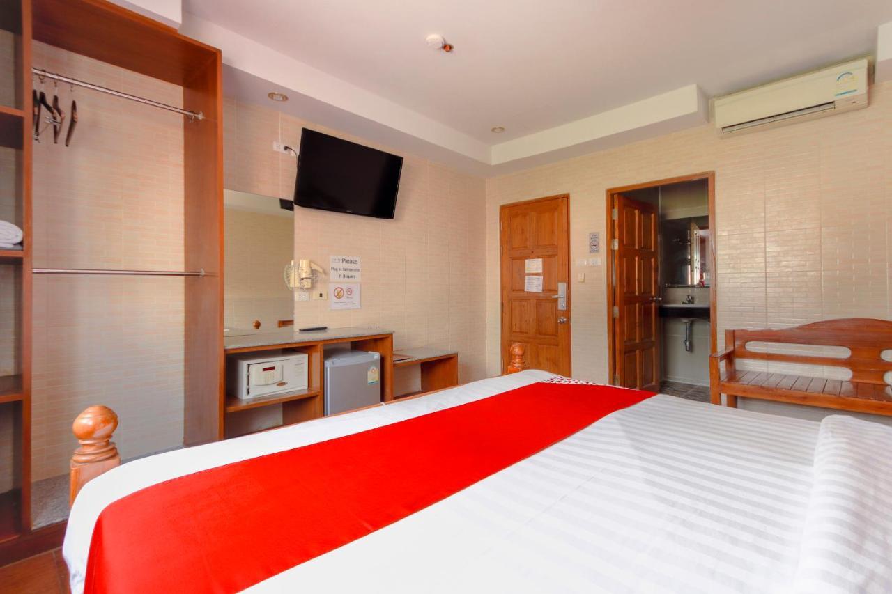 Oyo 861 Patong Dynasty Hotel Dış mekan fotoğraf